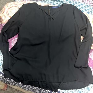 Apt 9 womens size XL black spear long sleeve top
